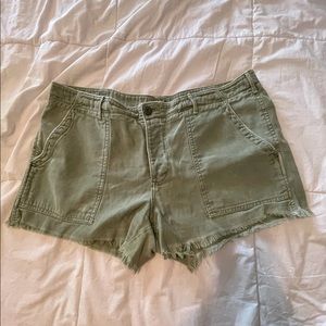 American Eagle Shorts - Hunter Green - size 14
